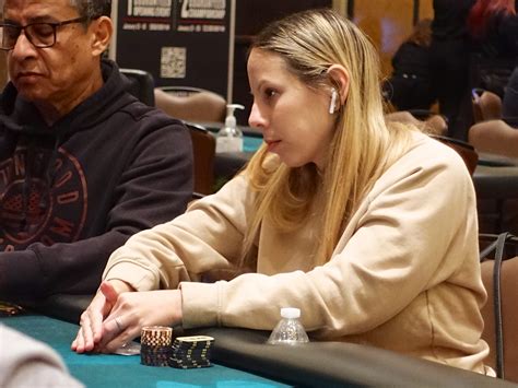 loni hui poker|Loni Hui Eliminated in 26th Place ($27,810).